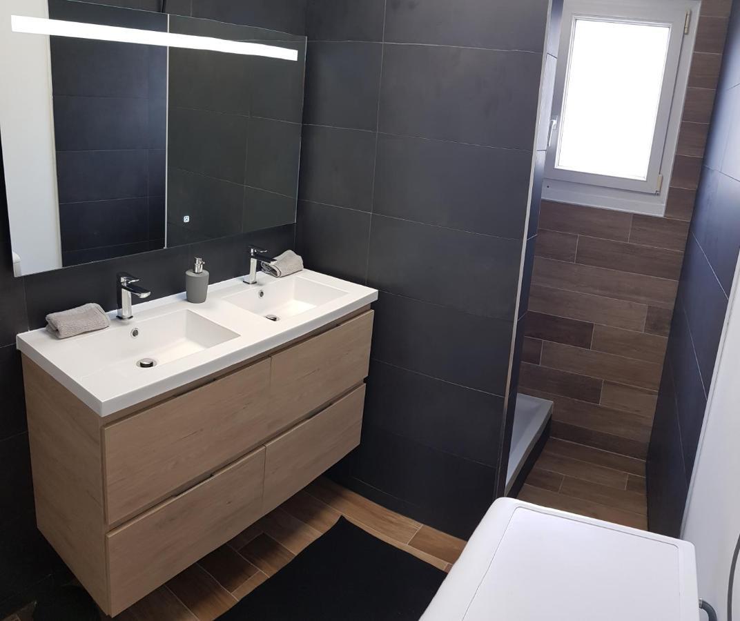 Appartement Centre Ville Concarn Home Конкарно Екстериор снимка