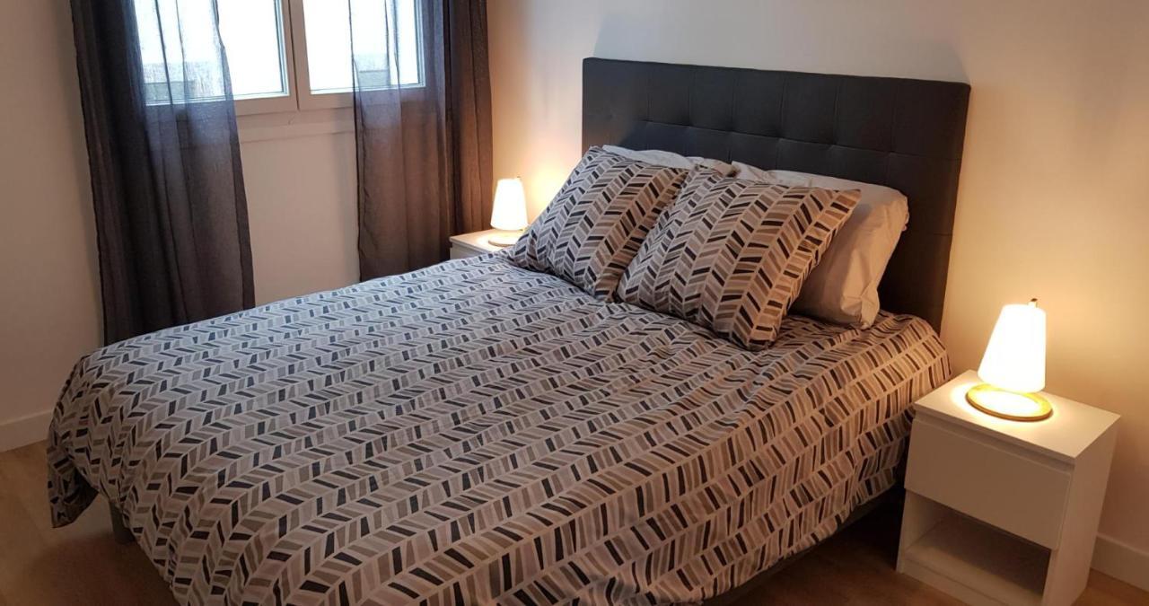 Appartement Centre Ville Concarn Home Конкарно Екстериор снимка