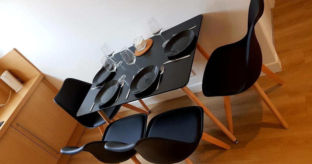 Appartement Centre Ville Concarn Home Конкарно Екстериор снимка